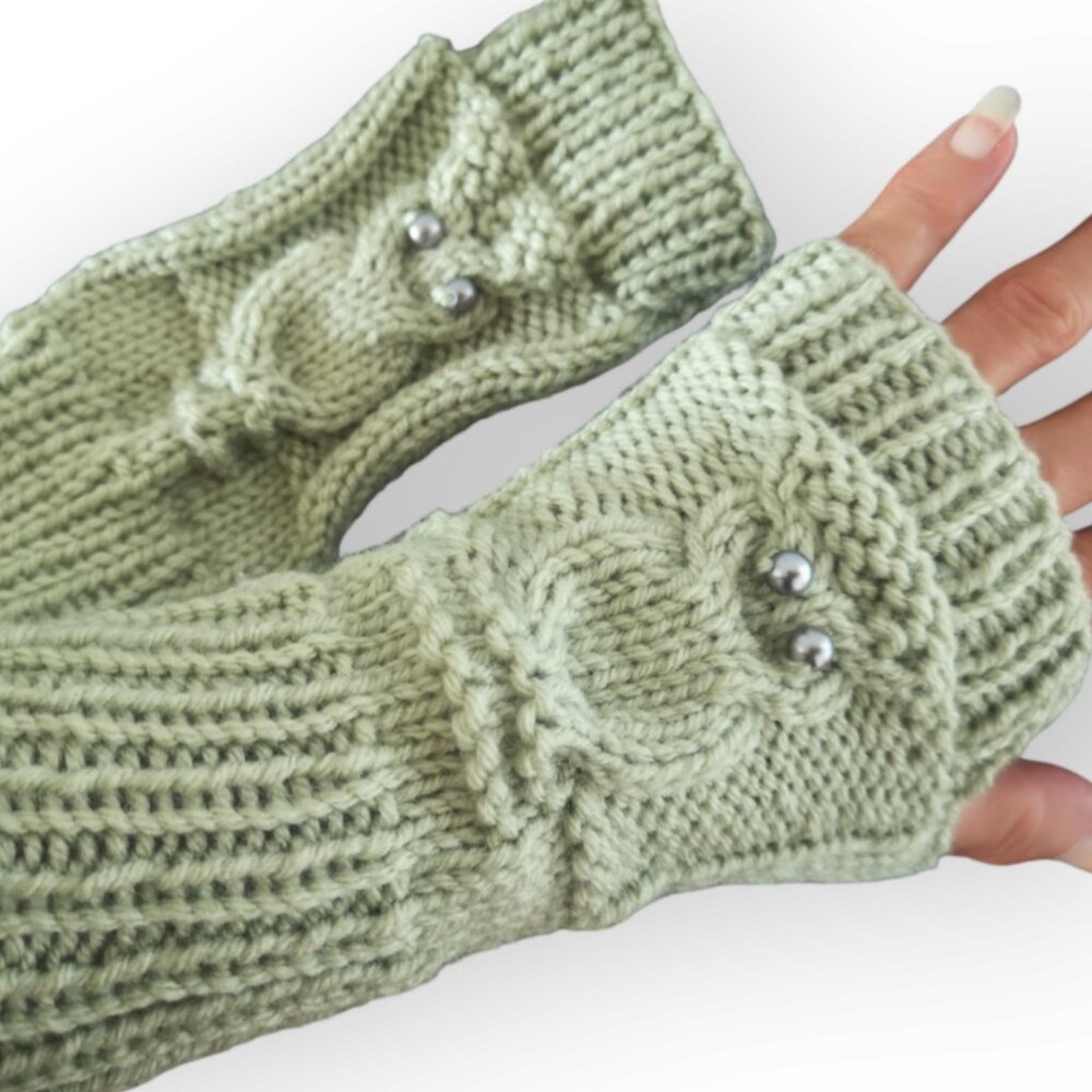 HOST PICK new Handmade Green Owl Hooter NightBird Knit Fingerless Gloves Mittens